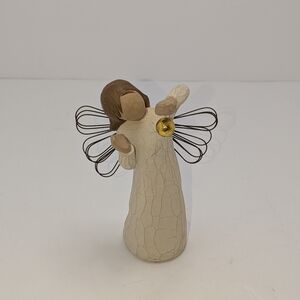 Willow Tree Demdaco “Angel Of Wonder” Figure 2002 by Susan Lordi 5.5 Inches Tall
